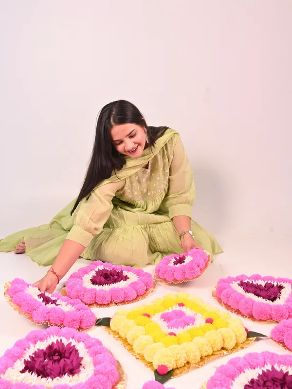 Multicolor_Sharvani_Square_Shaped_Artificial_Rangoli_|11_x_11_inch|_Festive_Decor