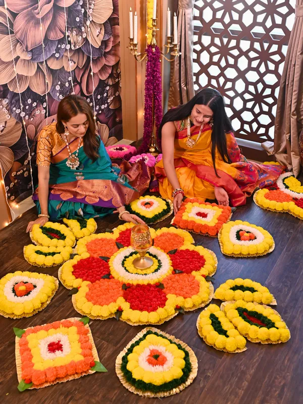 Combo_of_4_Multicolor_Vaidehi_Triangle_Shaped_Artificial_Rangoli_|11_x_11_inch|_Festive_Decor