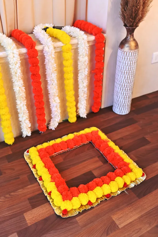 Multicolor_Yuvika_Square_Shaped_Artificial_Rangoli_|20_x_20_inch|_Festive_Decor