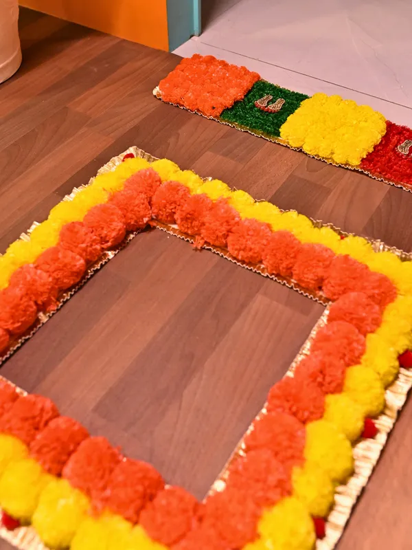 Multicolor_Yuvika_Square_Shaped_Artificial_Rangoli_|20_x_20_inch|_Festive_Decor