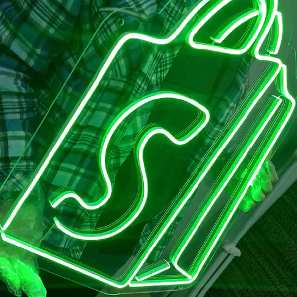Green_Shopify_Neon_Sign_12x12_inch