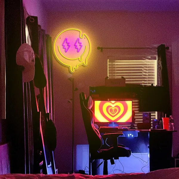 Yellow_Smiling_Melting_Neon_Sign_14X12_Inch