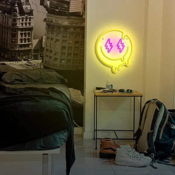 Yellow_Smiling_Melting_Neon_Sign_14X12_Inch