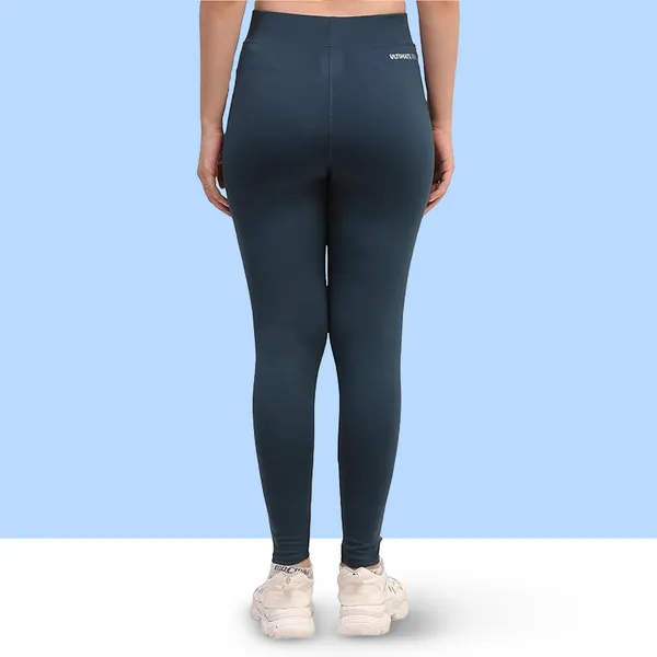 Blue_Stretchable_Slim_Fit_Legging_For_Women