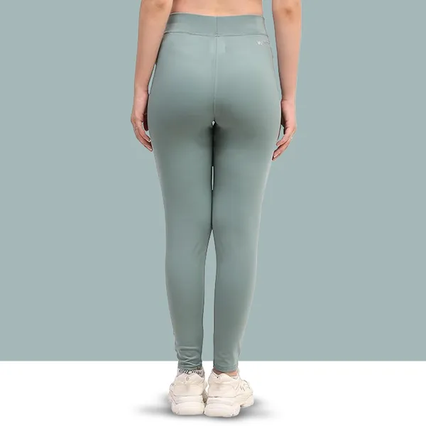 Green_&_Black_Stretchable_Colorblock_Slim_Fit_Legging_For_Women