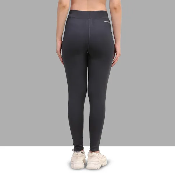 Dark_Grey_Stretchable_Slim_Fit_Legging_For_Women