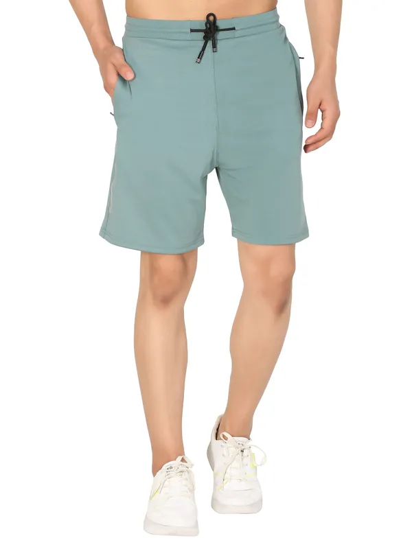 Green_Lycra_Athletic_Shorts_With_Zip_Pockets_For_Men