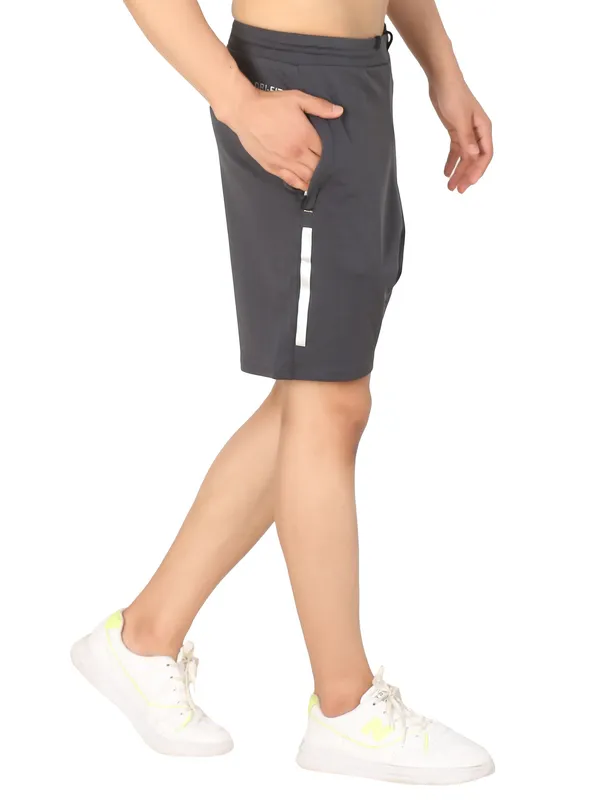 Grey_Lycra_Athletic_Shorts_With_Zip_Pockets_For_Men