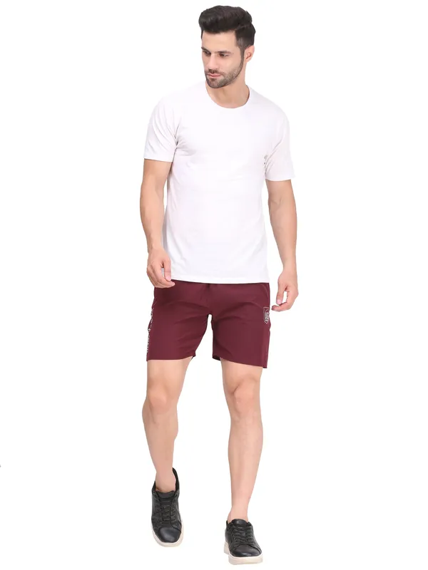 Maroon_Dri_Fit_Athletic_Shorts_With_Zip_Pockets_For_Men