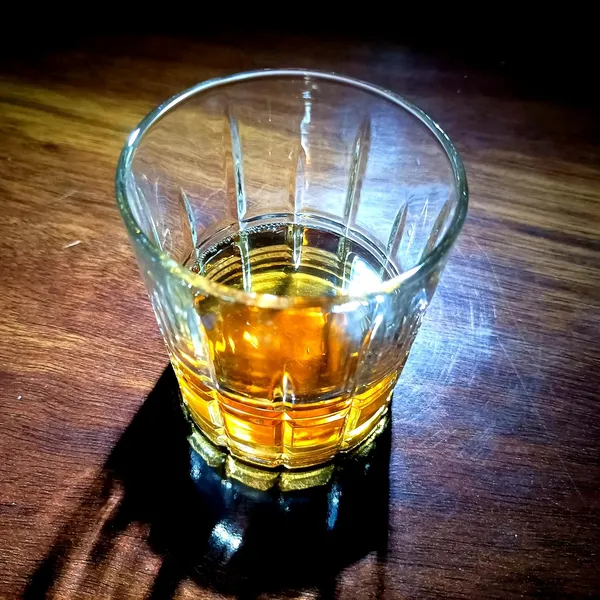 Set_Of_6,_Transparent_Crystal_Cut_Premium_Whiskey_Glasses,_340_Ml,_For_Bourbon,_Scotch,_Cocktails,_Gift_For_Men_(9*8_cm)