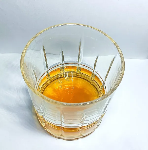 Set_Of_6,_Transparent_Crystal_Cut_Premium_Whiskey_Glasses,_340_Ml,_For_Bourbon,_Scotch,_Cocktails,_Gift_For_Men_(9*8_cm)