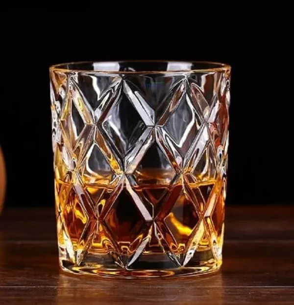 Pack_Of_6,_Transparent_Italian_Diamond_Brick_Whiskey_Glass,_Rum_Glass,_Cocktail_Glass,_Diamond_Cut_Design,_330ml_each_(10_*_8,5_cm)