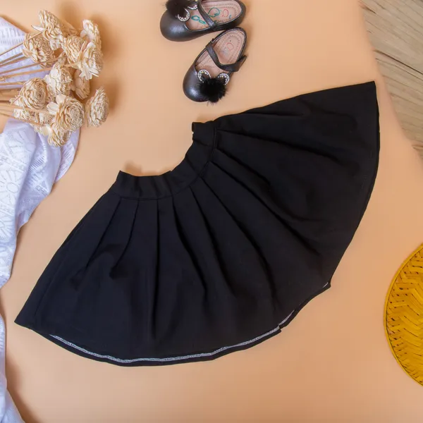 Black_Lycra_Premium_&_Elegant_Regular_Solid_Skirt_For_Girl
