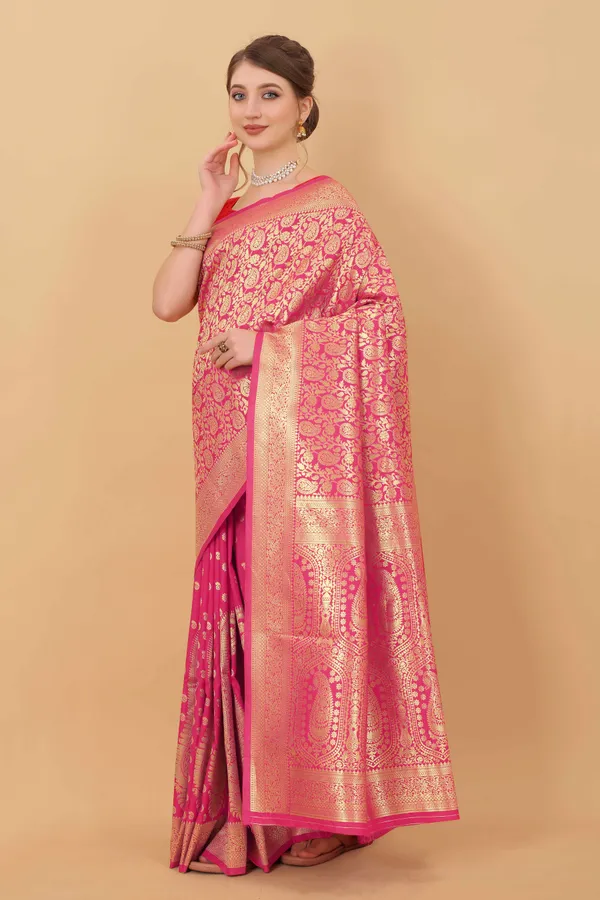 Pink_Amazing_Ethnic_Wear_Silk_Traditional_Saree