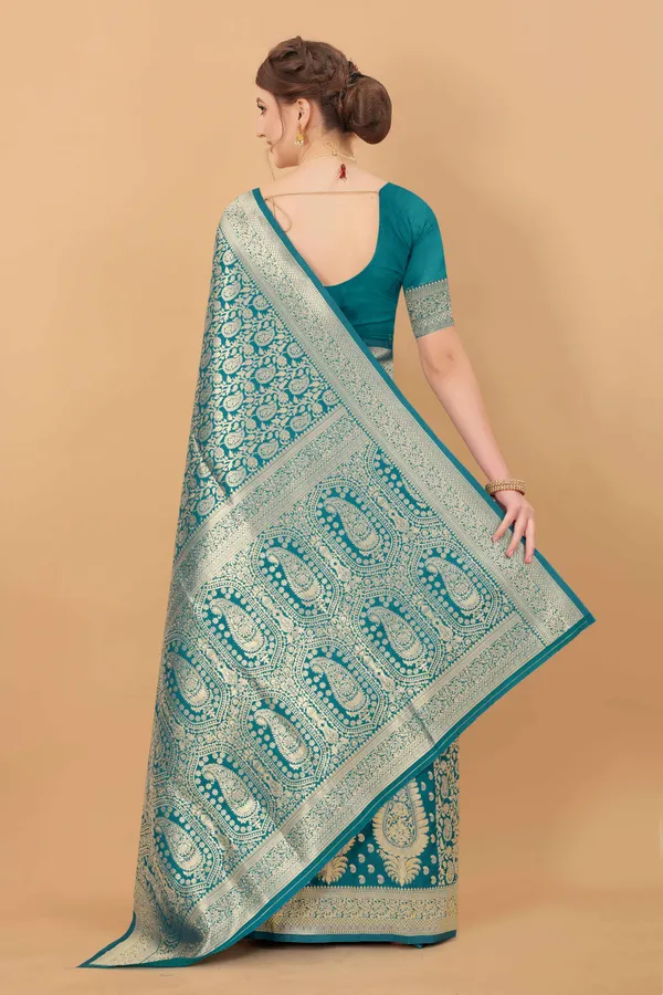 Rama_Amazing_Ethnic_Wear_Silk_Traditional_Saree