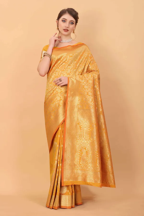 Yellow_Amazing_Ethnic_Wear_Silk_Traditional_Saree