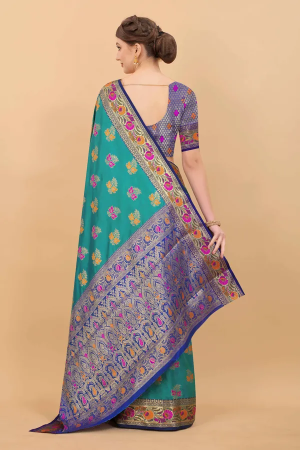 Rama_Amazing_Ethnic_Wear_Silk_Traditional_Saree