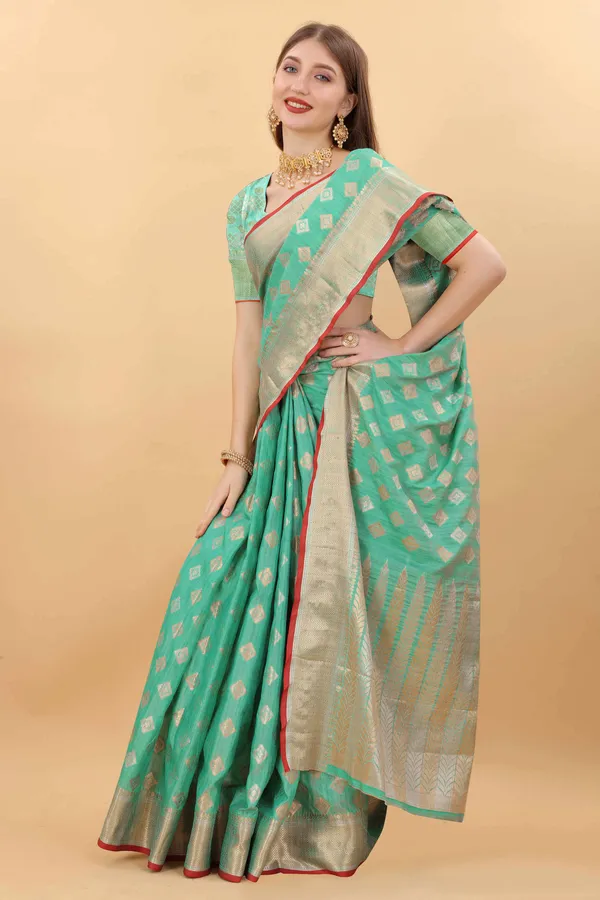 Pista_Amazing_Ethnic_Wear_Silk_Blended_Chanderi_Traditional_Saree