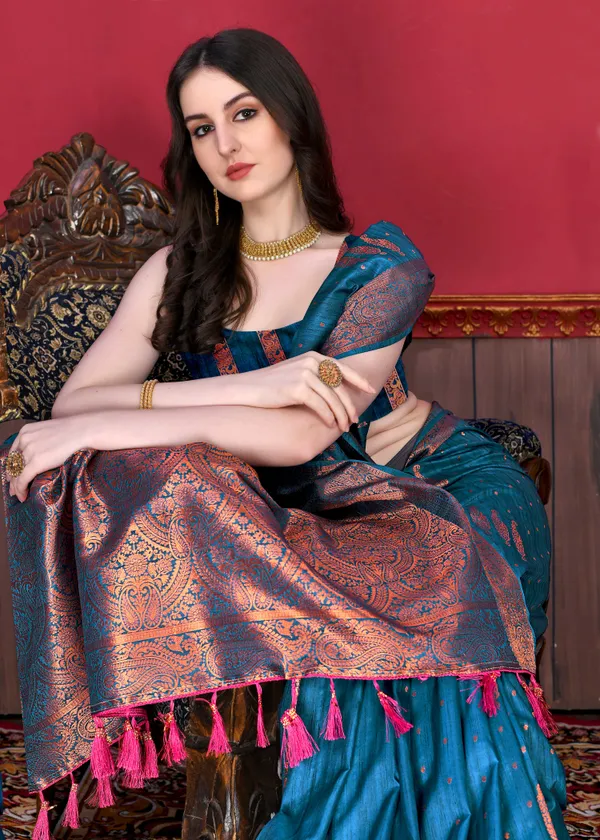 Blue_Katan_Silk_With_Beautiful_Copper_Zari_Weaving_Pallu_With_Zari_Weaving_Border_Saree