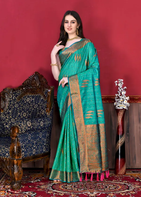 Rama_Katan_Silk_With_Beautiful_Copper_Zari_Weaving_Pallu_With_Zari_Weaving_Border_Saree