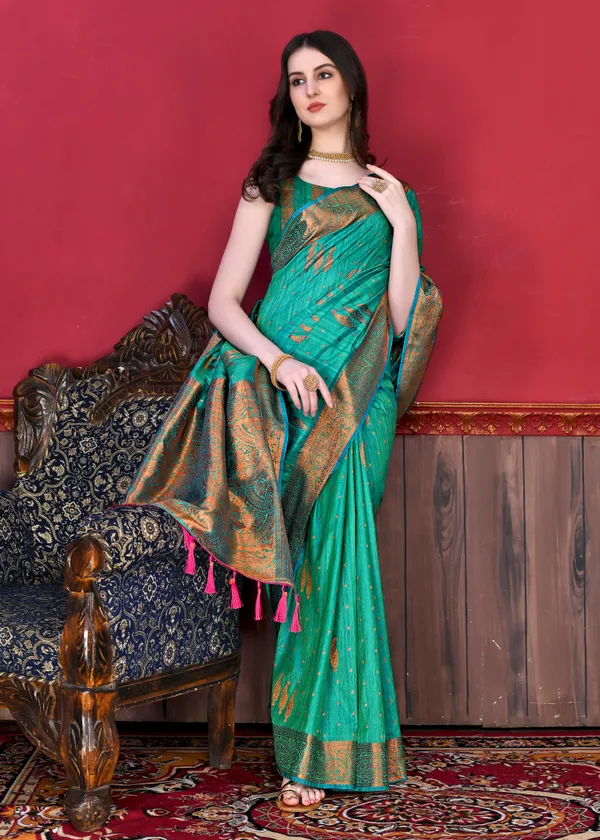 Rama_Katan_Silk_With_Beautiful_Copper_Zari_Weaving_Pallu_With_Zari_Weaving_Border_Saree