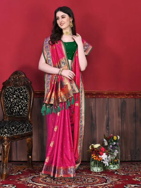 Rani_Pink_Art_Silk_With_Beautiful_Zari_&_Meenakari_Weaving_Pallu_With_Zari_Weaving_Border_Saree