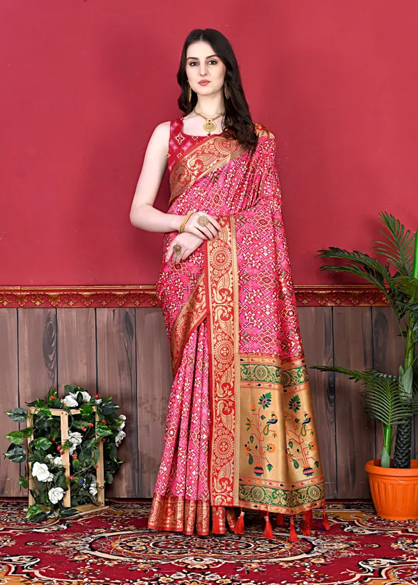 Pink_Art_Silk_With_Beautiful_Zari_Weaving_Pallu_With_Patola_Print_All_Over_&_Zari_Weaving_Border_Saree