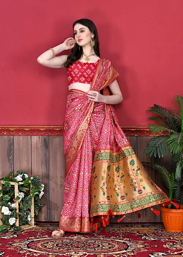 Pink_Art_Silk_With_Beautiful_Zari_Weaving_Pallu_With_Patola_Print_All_Over_&_Zari_Weaving_Border_Saree
