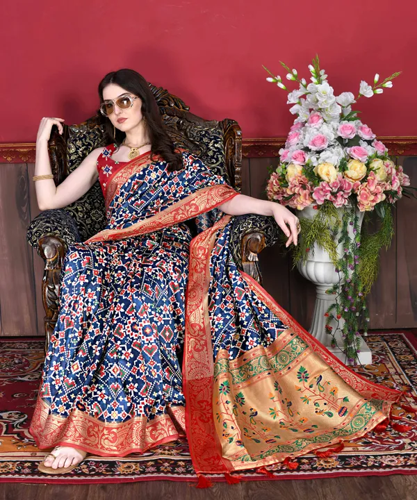 Navy_Blue_Art_Silk_With_Beautiful_Zari_Weaving_Pallu_With_Patola_Print_All_Over_&_Zari_Weaving_Border_Saree