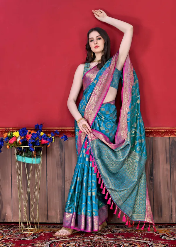 Blue_Soft_Silk_Fully_Weaving_Saree_Unstiched_Blouse