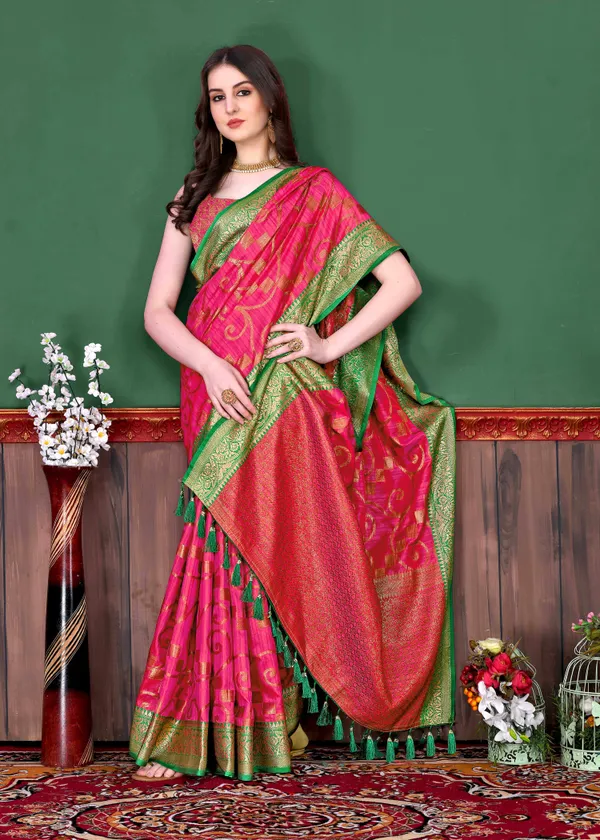 Pink_Soft_Silk_For_Beautiful_Fully_Weaving_Saree_Unstiched_Blouse
