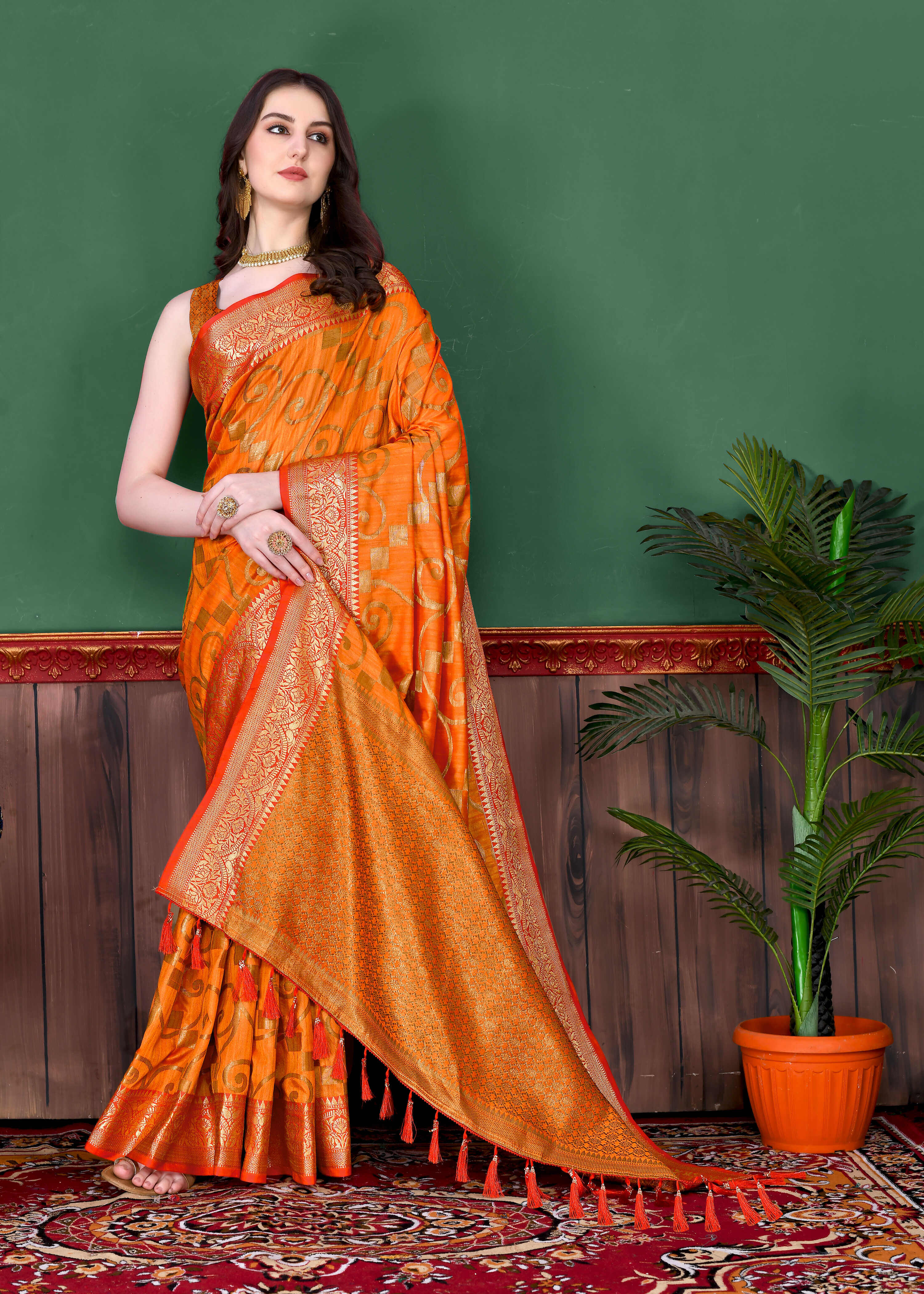Mustard_Soft_Silk_Beautiful_Fully_Weaving_Saree_Unstiched_Blouse