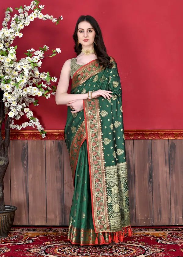 Green_Soft_Katan_Silk_With_Beautiful_Zari_Weaving_Pallu_With_Zari_Weaving_Border_Saree