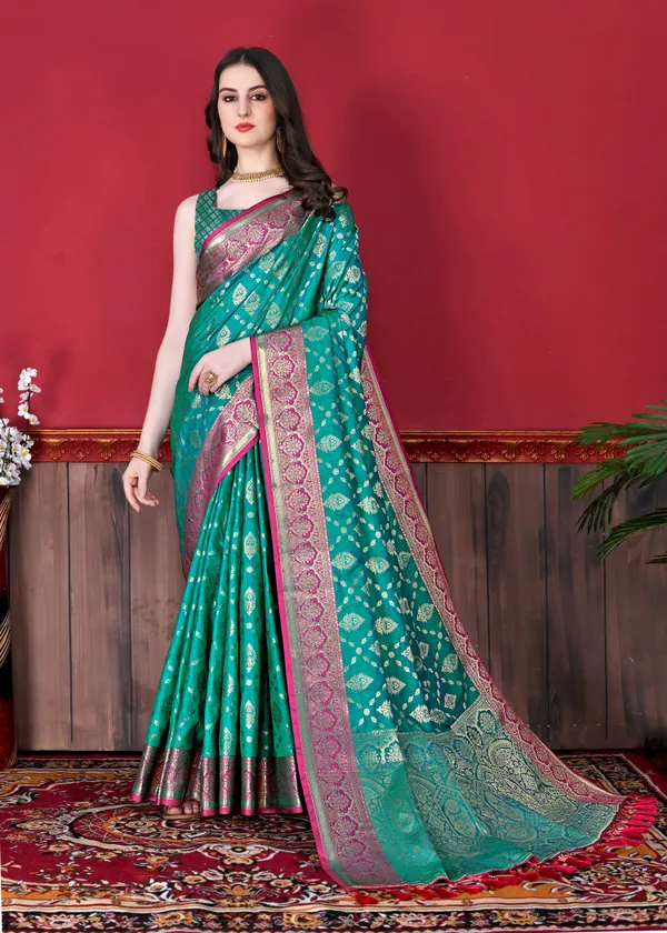 Rama_(Peacoke_Blue)_Soft_Katan_Silk_With_Beautiful_Zari_Weaving_Pallu_With_Zari_Weaving_Border_Saree