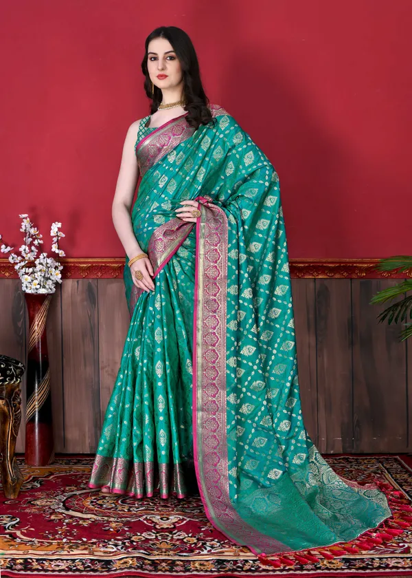 Rama_(Peacoke_Blue)_Soft_Katan_Silk_With_Beautiful_Zari_Weaving_Pallu_With_Zari_Weaving_Border_Saree
