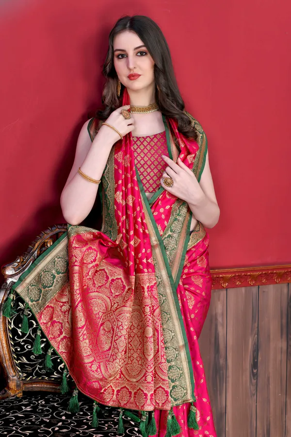 Pink_Soft_Katan_Silk_With_Beautiful_Zari_Weaving_Pallu_With_Zari_Weaving_Border_Saree