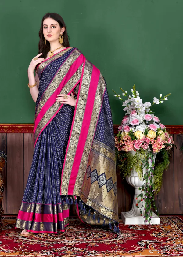 Navy_Blue_Soft_Silk_Daman_Style_For_Beautiful_Women_With_Zari_Weaving_Pallu_Saree