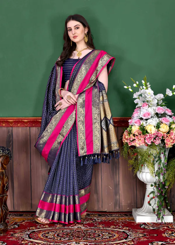 Navy_Blue_Soft_Silk_Daman_Style_For_Beautiful_Women_With_Zari_Weaving_Pallu_Saree