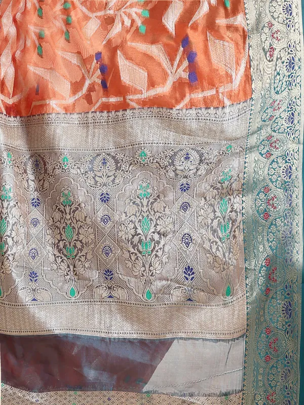 Orange_Organza_Silk_Fabric_With_Zari_Weaving_Rich_Pallu_And_Contrast_Meenakri_Weaving_Border_Saree