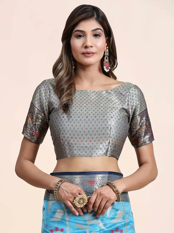 Sky_Blue_Organza_Silk_Fabric_With_Zari_Weaving_Rich_Pallu_And_Contrast_Meenakri_Weaving_Border_Saree