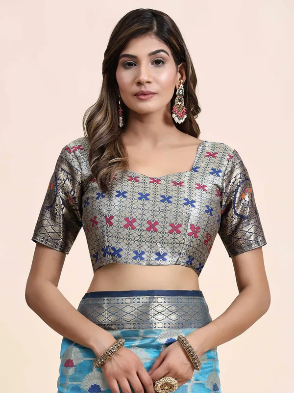 Sky_Blue_Organza_Silk_Fabric_With_Zari_Weaving_Rich_Pallu_And_Contrast_Meenakri_Weaving_Border_Saree