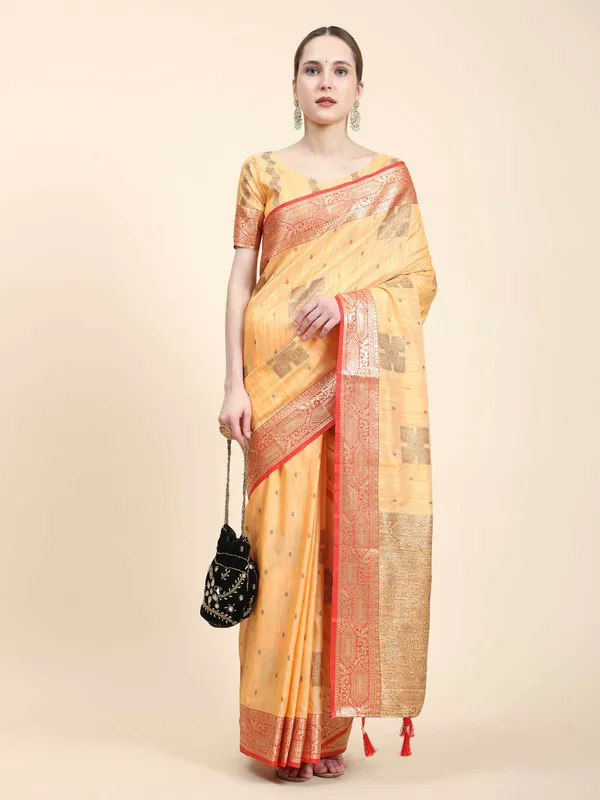 Yellow_Katan_Silk_With_Zari_Weaving_Rich_Pallu_And_Contrast_Weaving_Small_Border_Saree