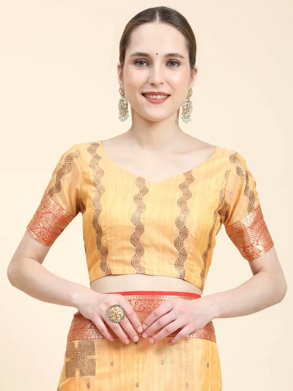 Yellow_Katan_Silk_With_Zari_Weaving_Rich_Pallu_And_Contrast_Weaving_Small_Border_Saree