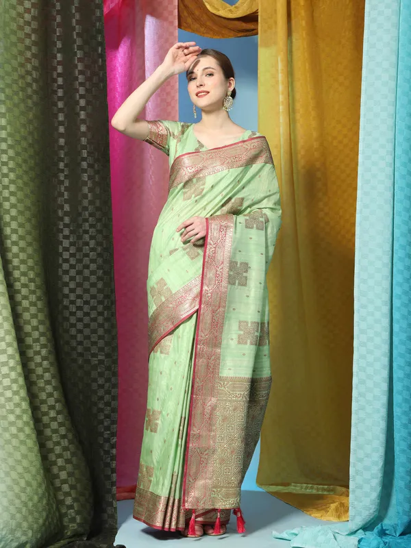 Pista_Katan_Silk_With_Zari_Weaving_Rich_Pallu_And_Contrast_Weaving_Small_Border_Saree