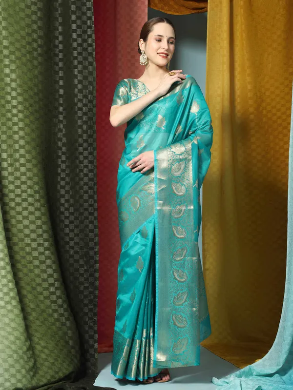 Sky_Blue_Organza_Silk_Fabric_With_Zari_Weaving_Rich_Pallu_And_Contrast_Meenakri_Weaving_Border_Saree