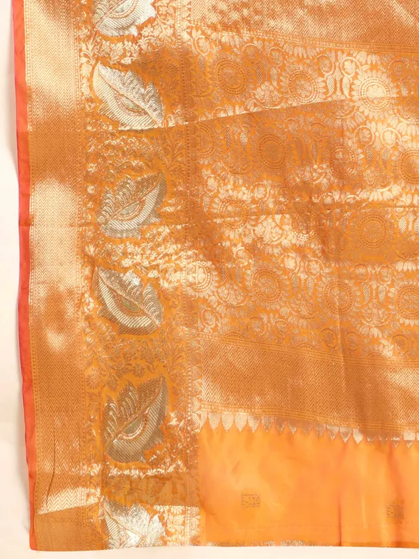Orange_Organza_Silk_Fabric_With_Zari_Weaving_Rich_Pallu_And_Contrast_Meenakri_Weaving_Border_Saree