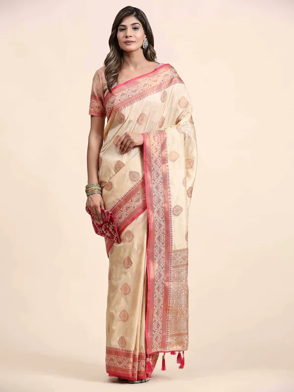 Cream_Katan_Silk_With_Zari_Weaving_Rich_Pallu_And_Contrast_Weaving_Small_Border_Saree