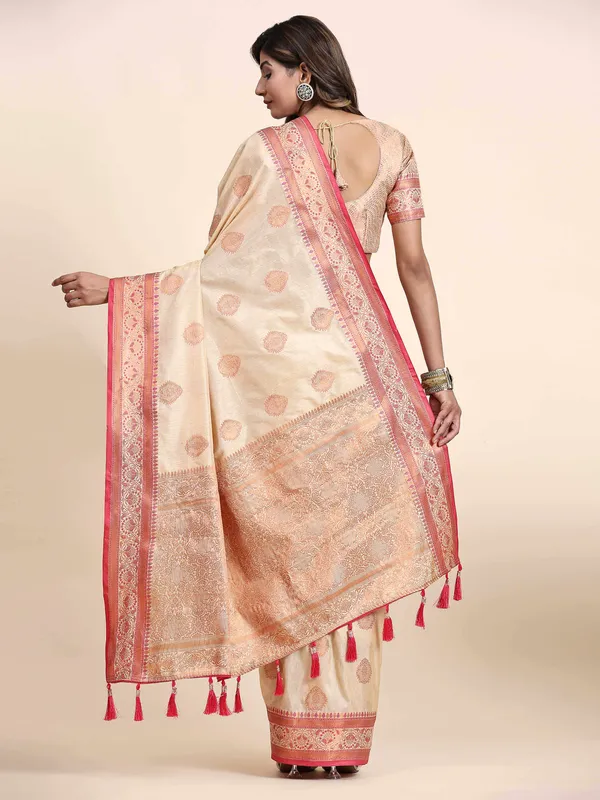 Cream_Katan_Silk_With_Zari_Weaving_Rich_Pallu_And_Contrast_Weaving_Small_Border_Saree