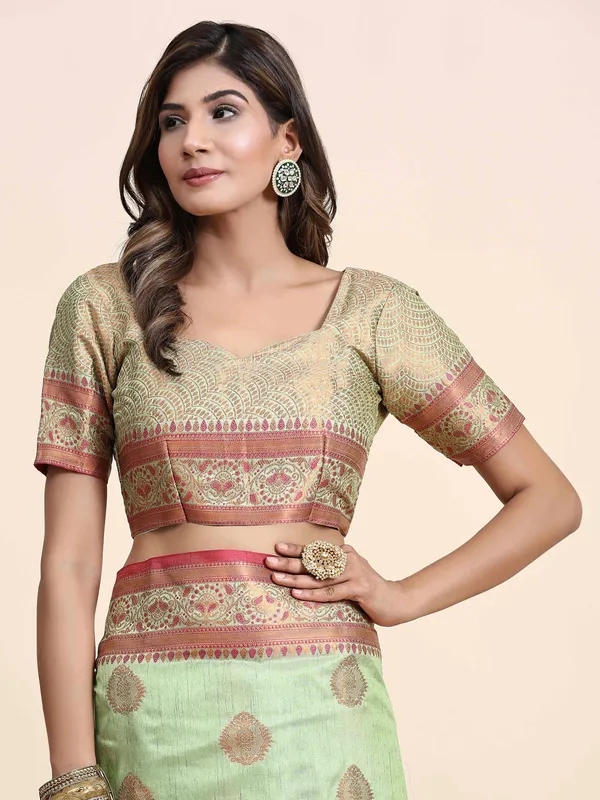 Pista_Katan_Silk_With_Zari_Weaving_Rich_Pallu_And_Contrast_Weaving_Small_Border_Saree