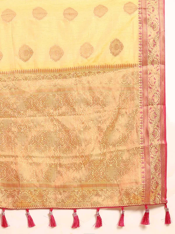 Yellow_Katan_Silk_With_Zari_Weaving_Rich_Pallu_And_Contrast_Weaving_Small_Border_Saree